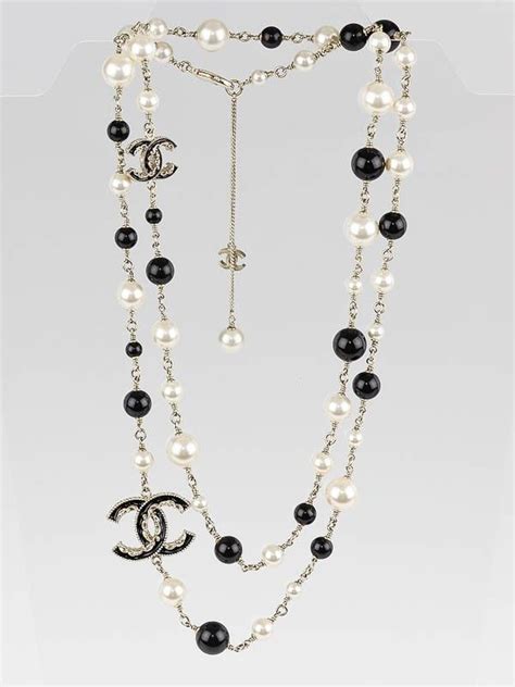 chanel colorful necklace|Chanel black and white necklace.